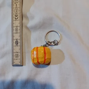 Stylized Hand-Carved Pumpkin Keychain – Painted Wood, Lacquered Finish